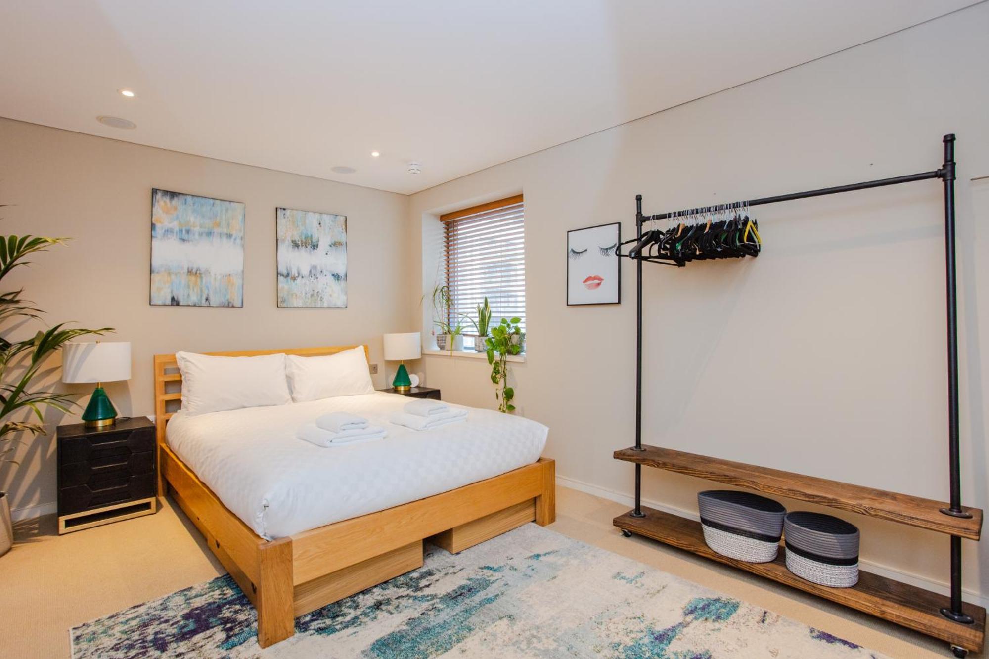 Apartment Modern 3 Bedroom In Paddington